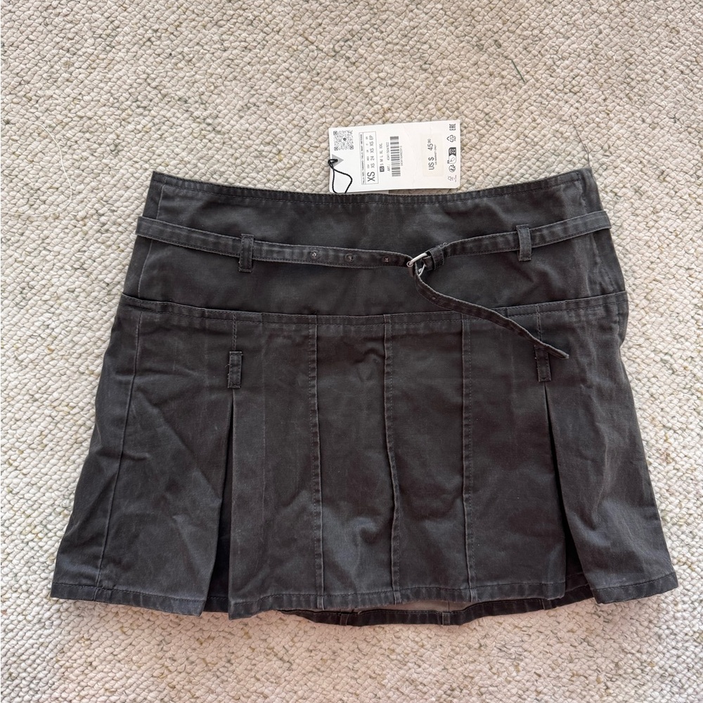 Zara Grey Denim Pleated Mini Skirt w Belt